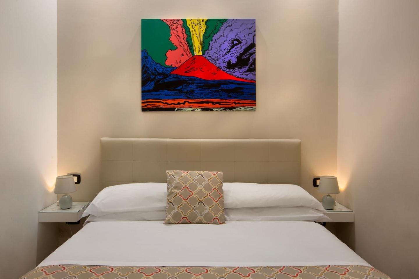 Residenza Suarez Bed & Breakfast เนเปิลส์ ภายนอก รูปภาพ