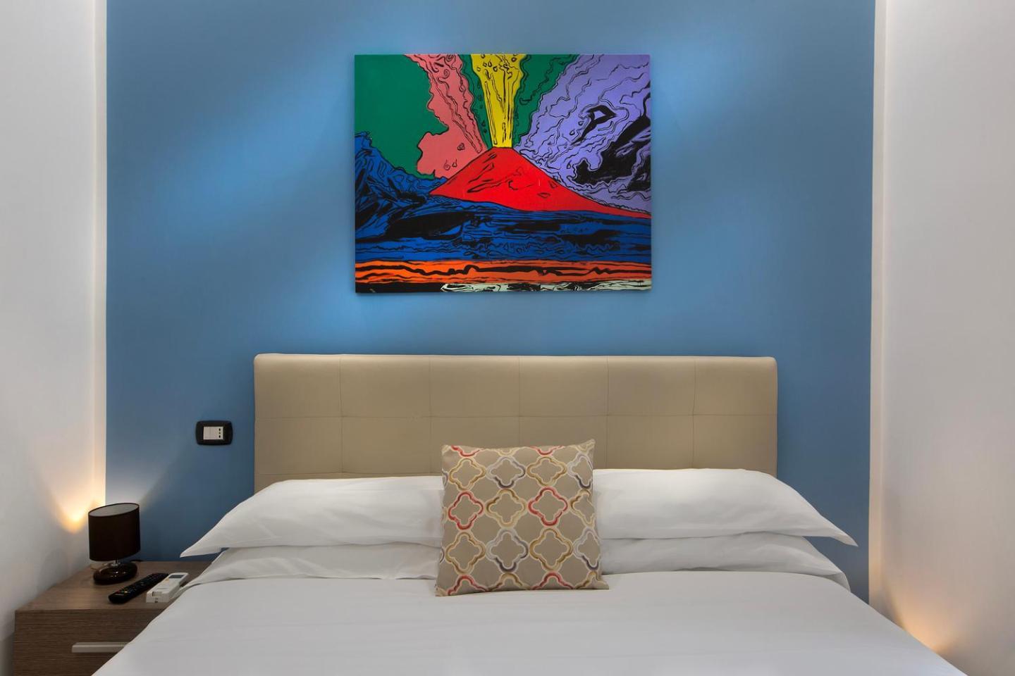 Residenza Suarez Bed & Breakfast เนเปิลส์ ภายนอก รูปภาพ