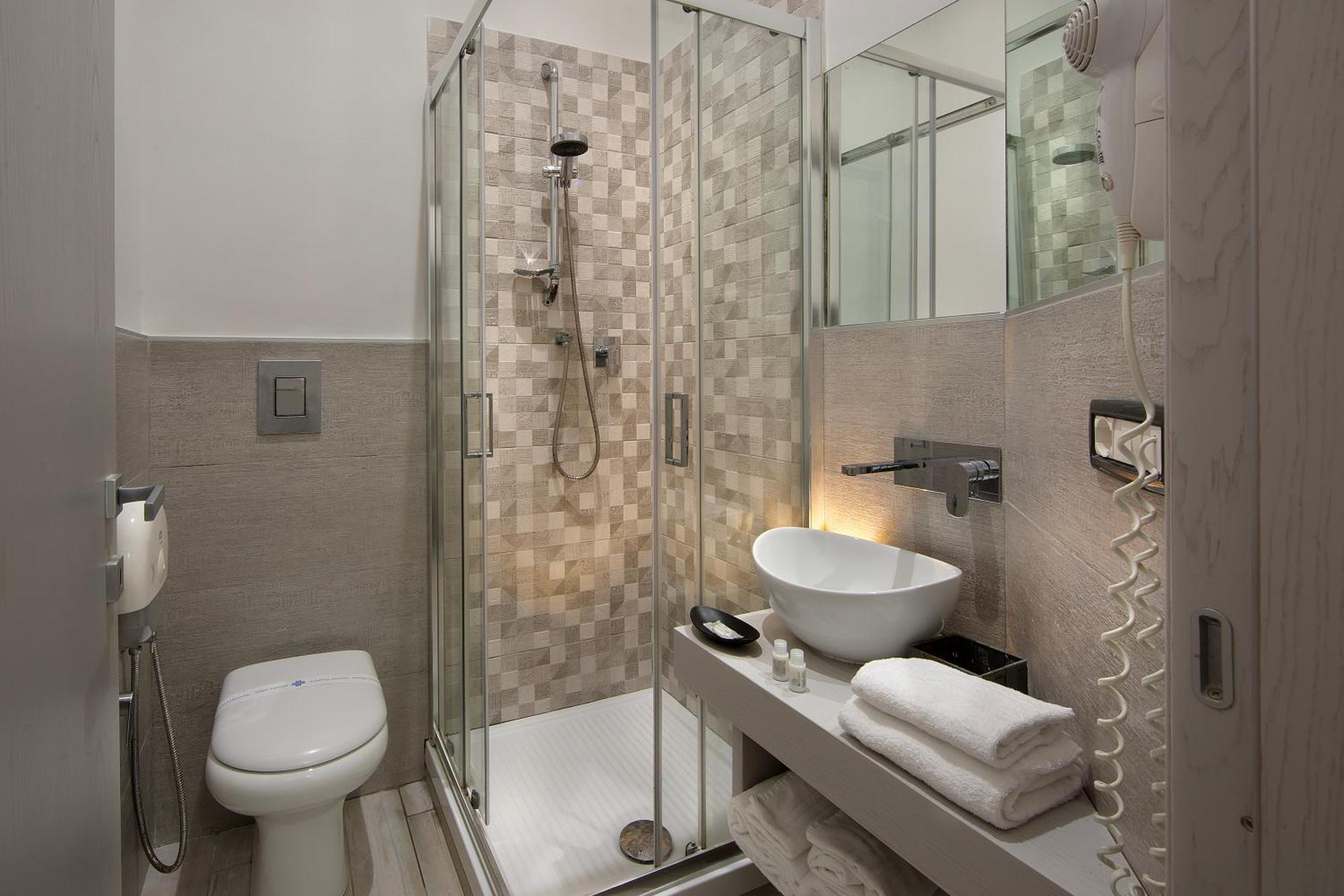 Residenza Suarez Bed & Breakfast เนเปิลส์ ภายนอก รูปภาพ